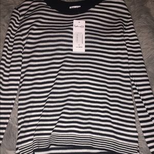 splendid black and white long sleeve shirt